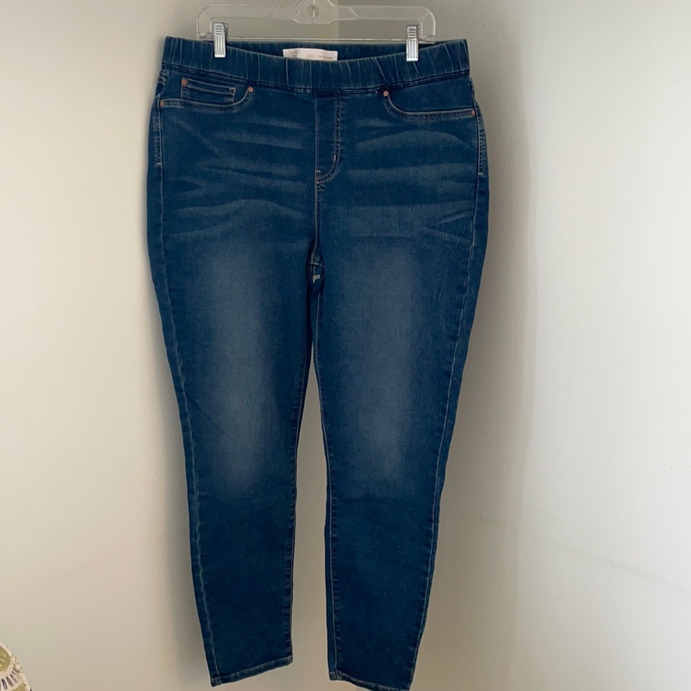 Signature by Levi Strauss pull on skinny jeggings